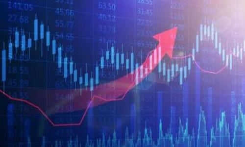 baioti如何在小狐狸钱包中导入USDT: 一步一步的指南/baioti
小狐狸钱包, USDT, 加密货币/guanjianci

一、什么是小狐狸钱包？
小狐狸钱包（MetaMask）是一种流行的加密货币钱包，主要用于以太坊及其分叉链上的资产管理。用户可以通过小狐狸钱包便捷地存储、接收和发送以太坊（ETH）以及基于以太坊的ERC20代币，包括USDT（Tether）。在这段时间中，小狐狸钱包已经成为了许多加密资产投资者的首选工具，因其用户友好的界面、丰富的功能以及相对较高的安全性。

二、USDT简介
USDT，全称为Tether，是一种稳定币，其价值与美元1:1挂钩。这意味着USDT的价值相对稳定，通常被用于加密货币交易中的避风港。由于其稳定性，USDT成为全球数以万计的用户在数字货币市场交易时的首选资产。使用USDT可以避免由于价格波动带来的风险，使得资金的流动性更高。

三、小狐狸钱包的安装与设置
在导入USDT之前，用户需要确保已安装小狐狸钱包。用户可以在Chrome、Firefox等浏览器下载小狐狸钱包的扩展程序，也可以通过官方网站下载移动端应用。安装后，用户需要创建一个钱包，设置密码，并确保妥善保存助记词和私钥。助记词是访问钱包的唯一钥匙，丢失后无法找回资金，因此安全存储至关重要。

四、导入USDT的步骤
导入USDT到小狐狸钱包的过程相对简单，主要分为以下几个步骤：
ol
li打开小狐狸钱包：启动浏览器或手机上的小狐狸钱包应用。/li
li选择“资产”选项：在主界面上，找到并点击“资产”标签。/li
li添加USDT资产：在资产页面，找到“添加资产”或“寻找资产”的按钮。在搜索框中输入“USDT”，然后选择相关代币。/li
li确认添加：添加完成后，USDT将出现在你的资产列表中。/li
/ol

五、如何获取USDT?
获取USDT的途径有很多，用户可以通过以下几种方式获得：
ol
li交易所购买：在多数大型交易所如Binance、Huobi等，可以通过法币或其他加密货币直接购买USDT。/li
liP2P交易：用户可通过P2P平台与其他用户直接交易，获取USDT./li
li奖励和返利：某些平台会提供USDT奖励，通过完成特定的任务或活动来获取。/li
/ol

六、使用USDT的优势
使用USDT有多种优势，包括：
ul
li稳定性：USDT作为稳定币，其价值稳定，适合用于数字货币市场中的交易。/li
li流动性强：USDT广泛支持在各种交易所和平台进行交易，可以快速进出市场。/li
li跨境支付：USDT可以实现快速且低成本的跨境资金转移，方便不同国家用户使用。/li
/ul

可能相关的问题

问题一：小狐狸钱包如何确保资金安全？
小狐狸钱包确保资金安全的方式有很多，以下是一些关键点：
ol
li私钥控制：用户掌控自己的私钥，私钥通过助记词生成，确保只有用户能够访问资金。/li
li安全的存储方式：小狐狸钱包采取AES加密，保护存储在本地的私人信息和密钥。/li
li增强的身份验证：用户可选择双因素认证，进一步保障账户的安全性。/li
/ol
另外，用户需定期更改密码，保持软件更新，同时避免在公共网络环境下进行交易。这是保持资金安全的重要方式。

问题二：常见的小狐狸钱包问题及解决方案有哪些？
用户在使用小狐狸钱包时可能遇到以下常见问题：
ul
li无法连接网络：检查你的网络连接，确保小狐狸钱包已正确连接以太坊节点。/li
li无法发送USDT：检查你的钱包余额是否足够，同时确保输入的接收地址是正确的。/li
li找不到USDT：确保你正确添加了USDT资产，有时需要手动添加对应的合约地址。/li
/ul
针对这些问题，用户可在小狐狸钱包的帮助页面或社区寻求相关支持，也可以通过重启应用或重新安装扩展程序来解决。

问题三：小狐狸钱包与其他钱包的比较
小狐狸钱包与其他主流钱包相比，具有以下优缺点：
ul
li用户友好：小狐狸钱包的用户界面直观易懂，即使是新手用户也能快速上手。/li
li丰富的功能：支持多种币种及交易平台，功能相对齐全。/li
li安全性：虽然安全性较高，但作为热钱包，面对网络攻击仍需保持警惕。/li
/ul
与冷钱包相比，小狐狸钱包更适合日常交易，而冷钱包则适合大额长期存储。在选择钱包时，用户需根据自身需求做出明智选择。

问题四：导入USDT时需要注意什么？
在导入USDT时，用户需注意以下几点：
ul
li确认合约地址：如果选择手动添加USDT，务必确认合约地址是否正确，以避免资产损失。/li
li手续费了解：转账和交易USDT时，了解相关的交易手续费，这会影响到最终转账金额。/li
li交易所和平台信誉：通过交易所购买USDT时，选择知名且有良好信誉的平台。/li
/ul
尤其是通过P2P交易时，需确认对方身份，防止诈骗行为的发生。

问题五：如何选择合适的交易平台以购买USDT？
选择合适的交易平台来购买USDT时，应考虑以下几个方面：
ul
li手续费：不同平台的交易手续费各不相同，低手续费的平台更具吸引力。/li
li交易量：交易量大代表平台的流动性较好，容易实现快速买入和卖出。/li
li安全性：选择有良好安全记录的平台，能有效降低资产损失的风险。/li
/ul
此外，用户应关注平台的用户评价、客服响应速度等，以保障交易流程的顺畅与安全。 

以上是关于“小狐狸钱包怎么导入USDT”的详细介绍以及相关问题的分析，希望能够帮助到相关用户更好地使用小狐狸钱包和USDT进行投资与交易。